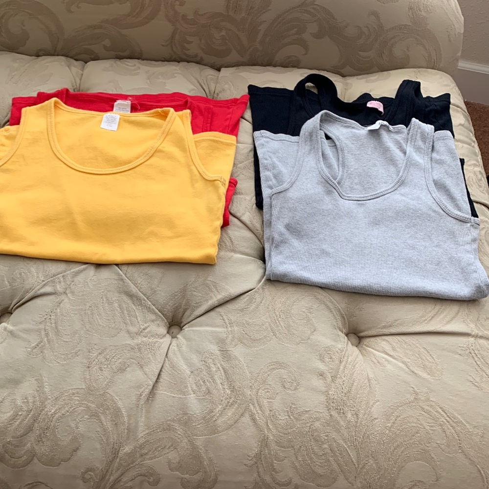 Ladies size large tank tops